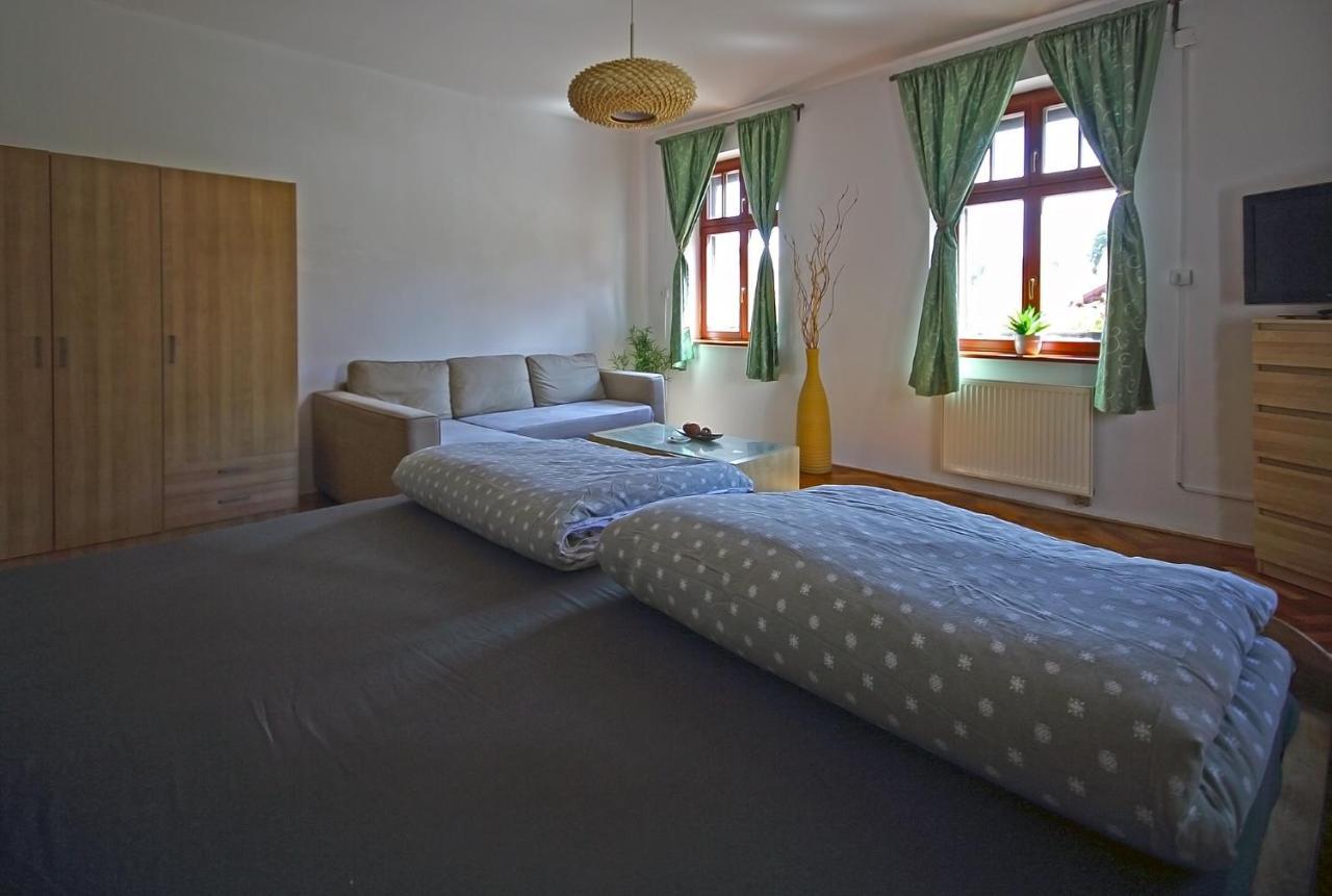 U Matyase Hotel Stod Exterior foto